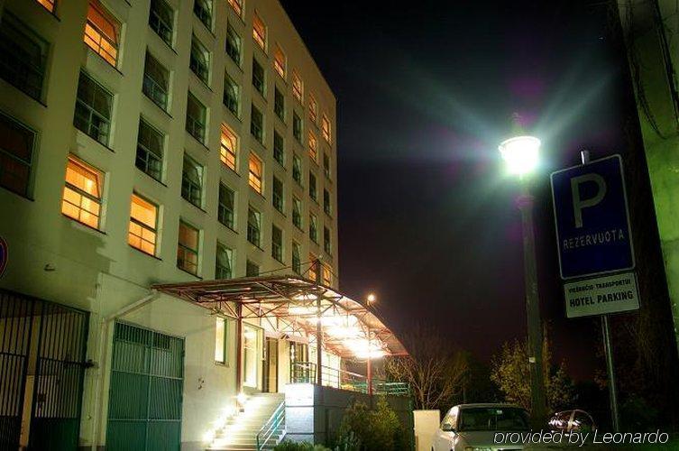 קובנה Centre Hotel מראה חיצוני תמונה