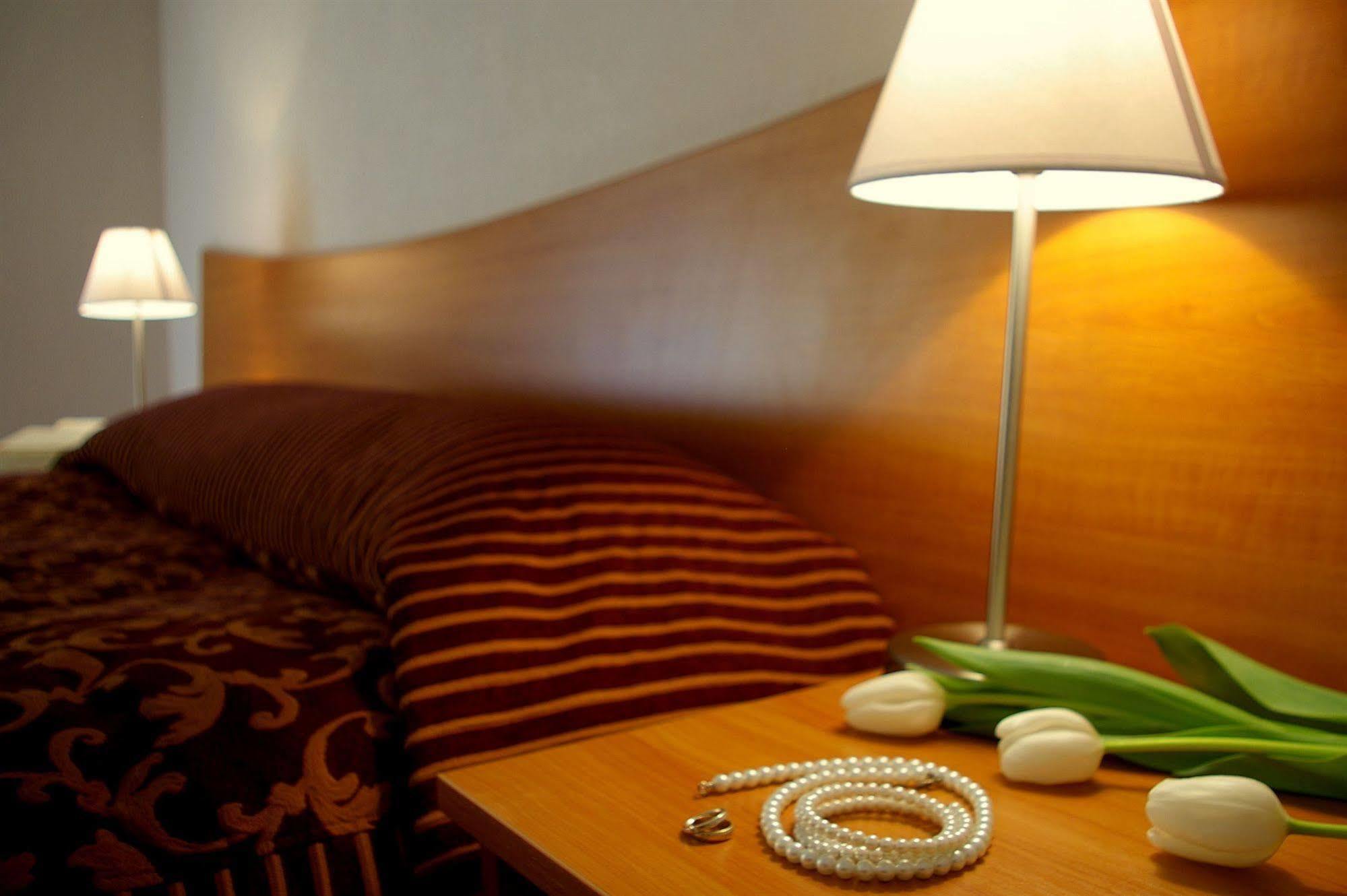 קובנה Centre Hotel מראה חיצוני תמונה
